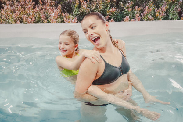 Swim Spa SDS SS 17Surf Platinum WindyOak MomDaughter01
